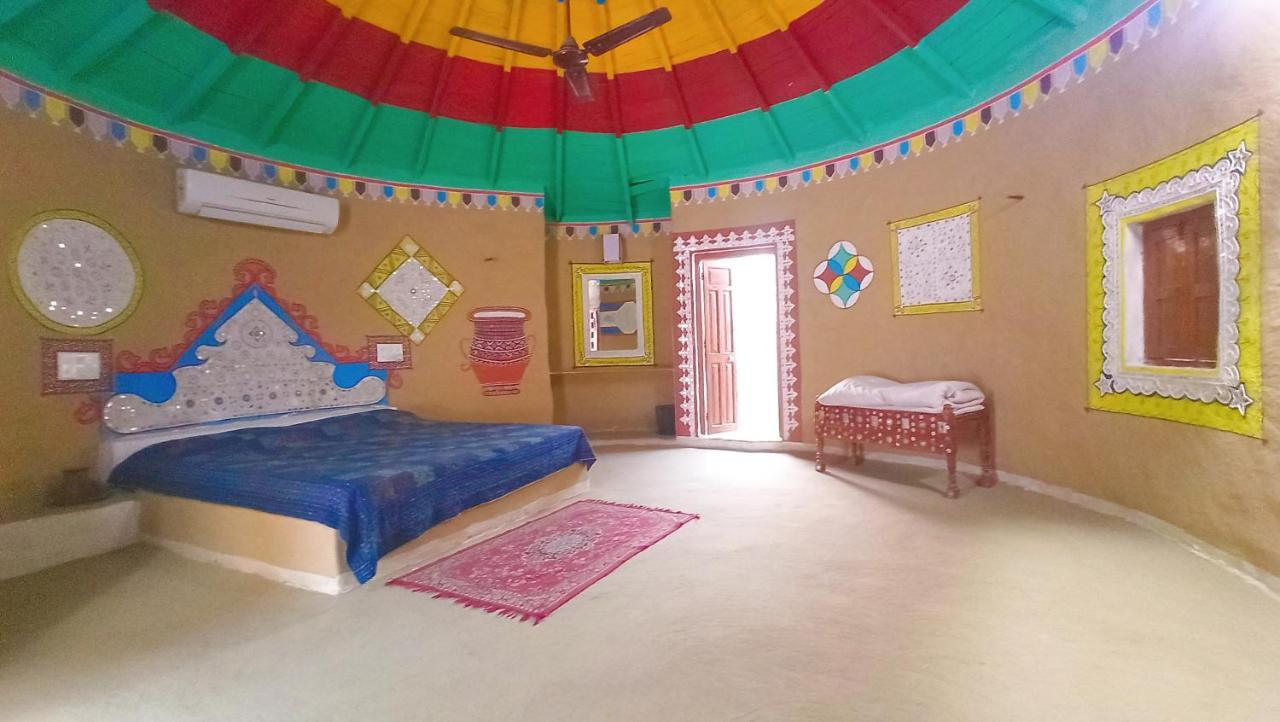 Mahefeel E Rann Resort Bherandiāla Exterior foto