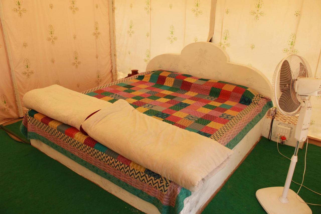 Mahefeel E Rann Resort Bherandiāla Exterior foto
